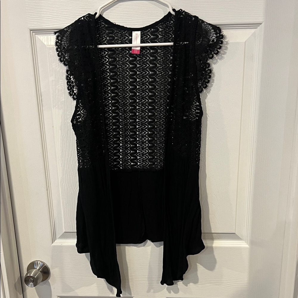 Elegant Black Lace Women's Top